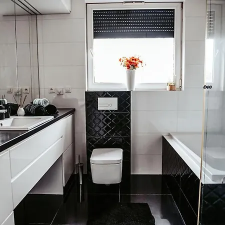 Smolna Premium Z Tarasem * ריבניק